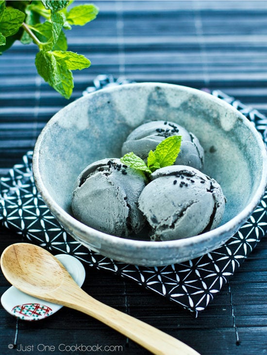 Black Sesame Ice Cream