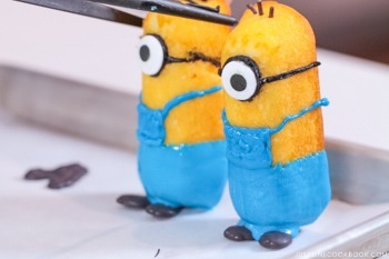 Twinkie Minions 12 Twinkie Minions 12