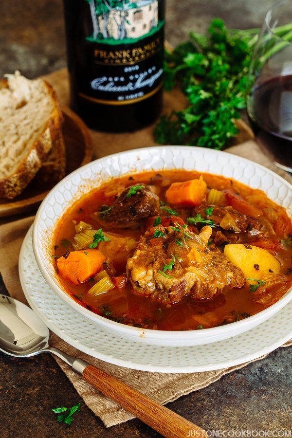 Pressure Cooker Oxtail Soup • Just One Cookbook