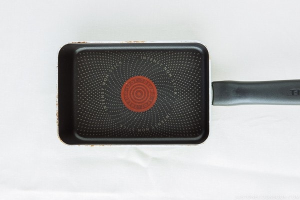 Tamagoyaki pan