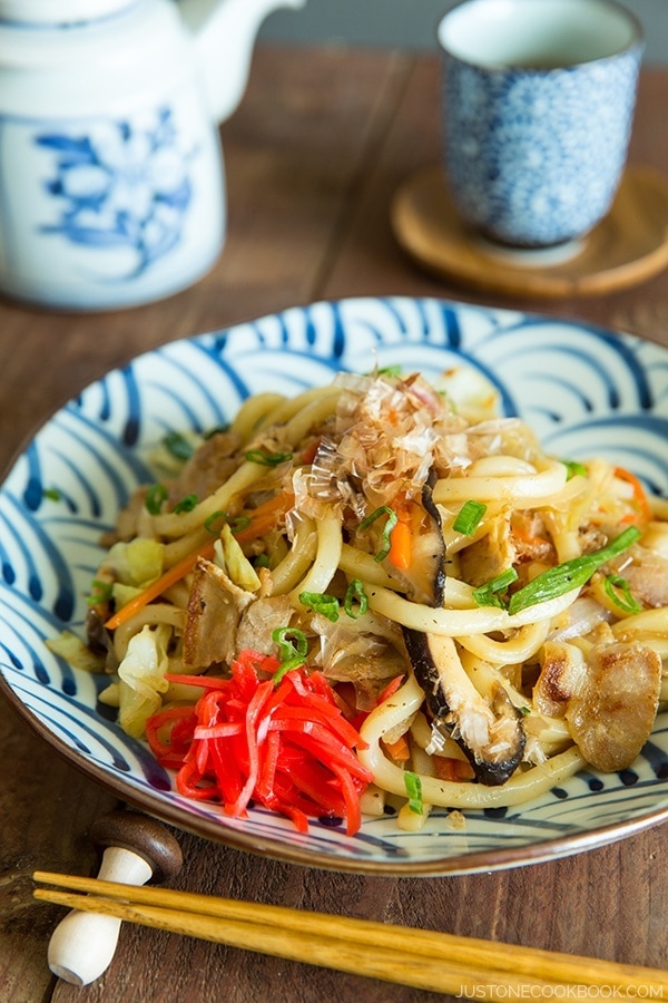Yaki Udon 焼きうどん • Just One Cookbook