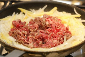 Beef-Donburi-with-Shiso-Garlic-Soy-Sauce-4