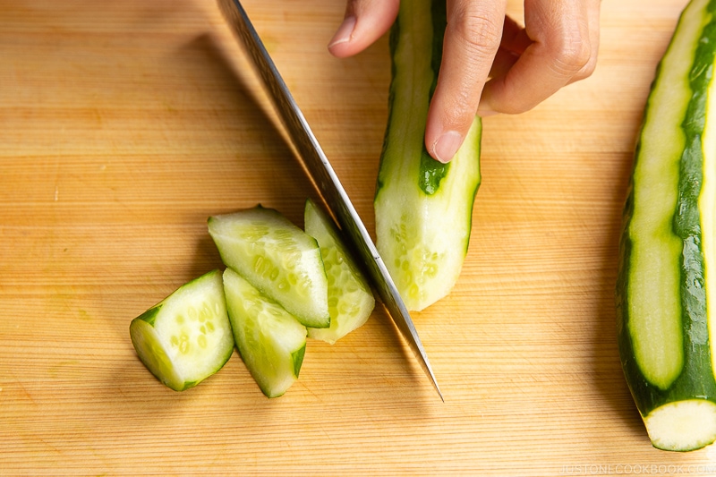 How to Cut a Cucumber