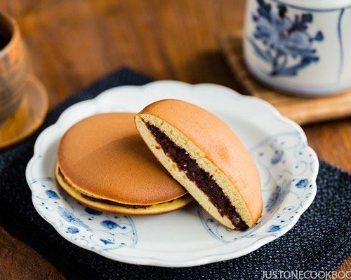 Dorayaki Japanese Red Bean Pancake Video どら焼き Just One Cookbook