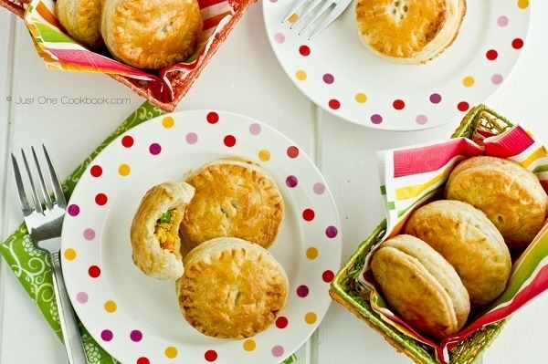 Tandoori Chicken Puffs | JustOneCookbook.com