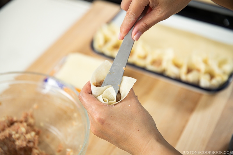 Shumai | Easy Japanese Recipes at JustOneCookbook.com1