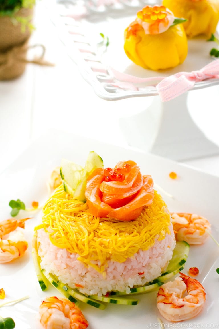 Chirashi Sushi Cake ちらし寿司ケーキ • Just One Cookbook