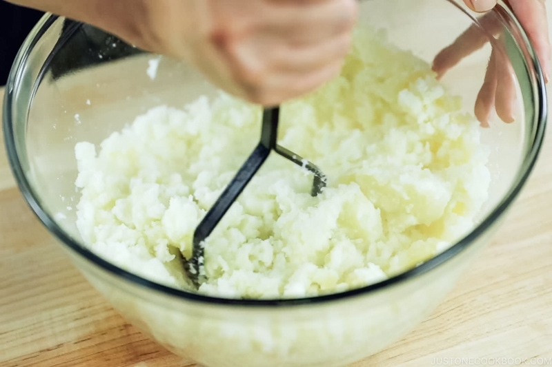 Mom's Korokke (Potato & Meat Croquettes)-step by step-43