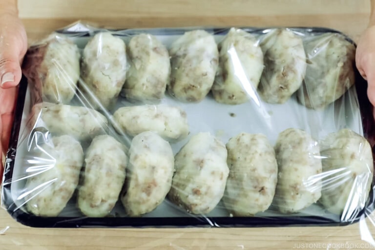 Japanese Croquettes (Korokke) お母さんのコロッケ • Just One Cookbook