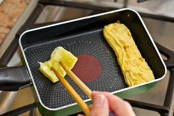 Tamagoyaki Pan Japanese Omelette Pan, Non-Stick Pan Coating Square Egg Pan Frying Pan to Make Omelets or Crepes, Black