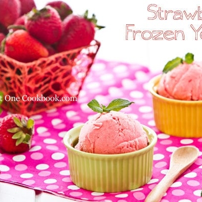 Strawberry Frozen Yogurt I JustOneCookbook.com