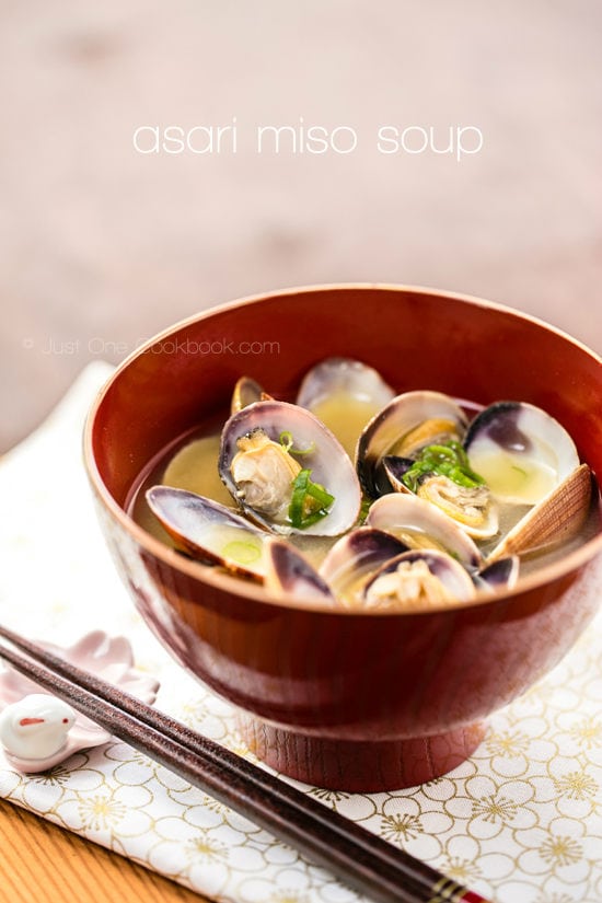 Clam Miso Soup | Just One Cookbook.com