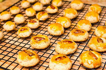 Almond Cookies 7