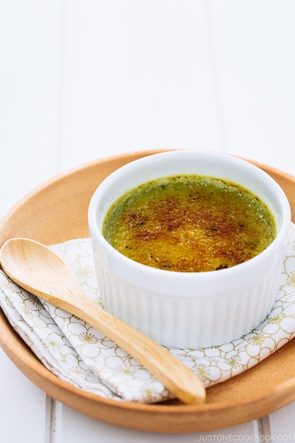 green tea crème brûlée 抹茶クレームブリュレ