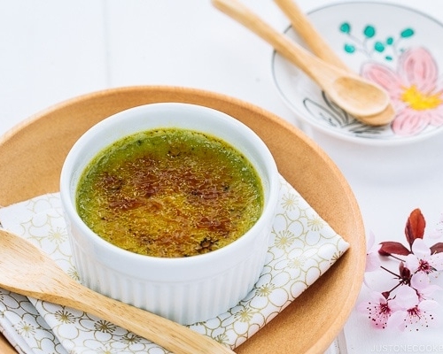 Creme Brulee モンステラ・クレームブリュレlsw331 Green Tea Crème Brûlée