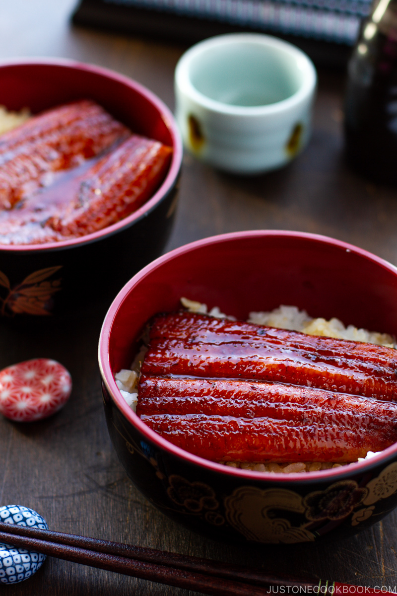 Unagi over rice.