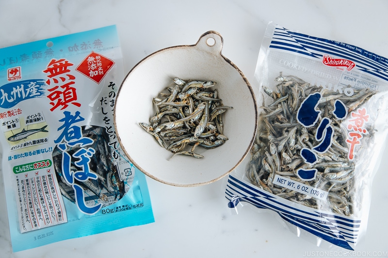 Anchovy (Iriko / Niboshi) | Easy Japanese Recipes at JustOneCookbok.comAnchovy (Iriko / Niboshi) | Easy Japanese Recipes at JustOneCookbok.com