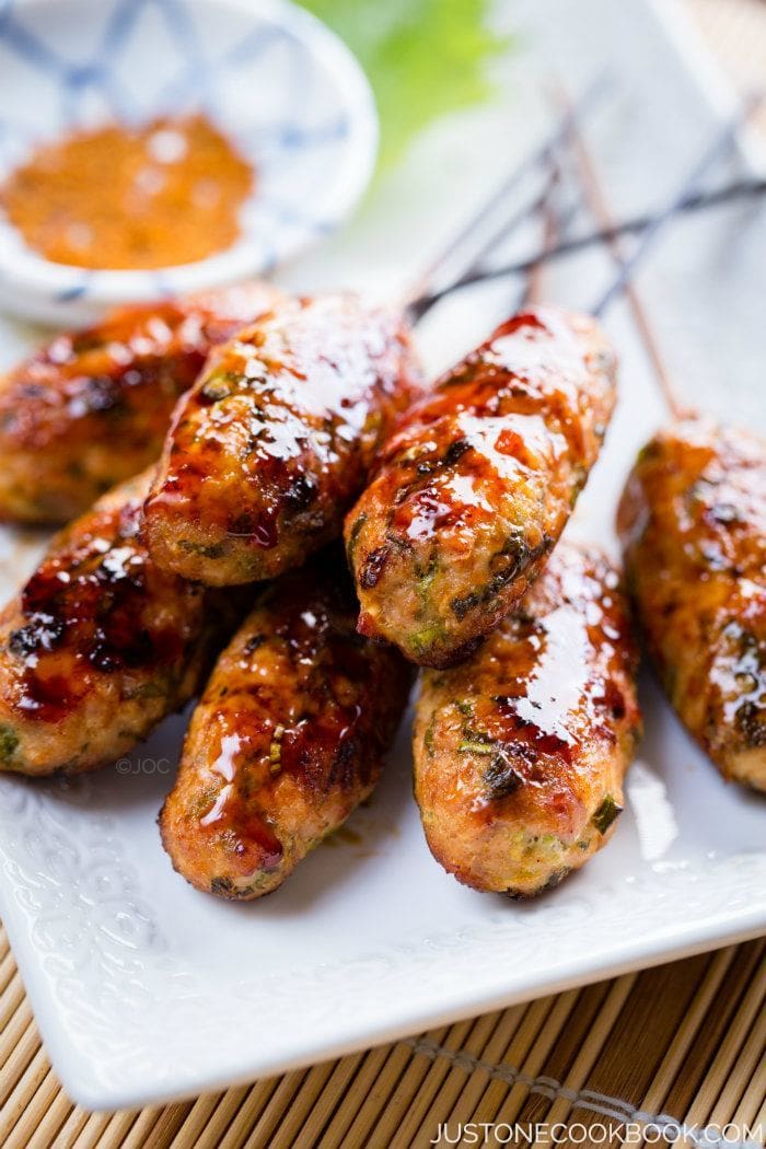 Japanese Chicken Meatballs (Tsukune) | Easy Japanese Recipes at JustOneCookbook.com