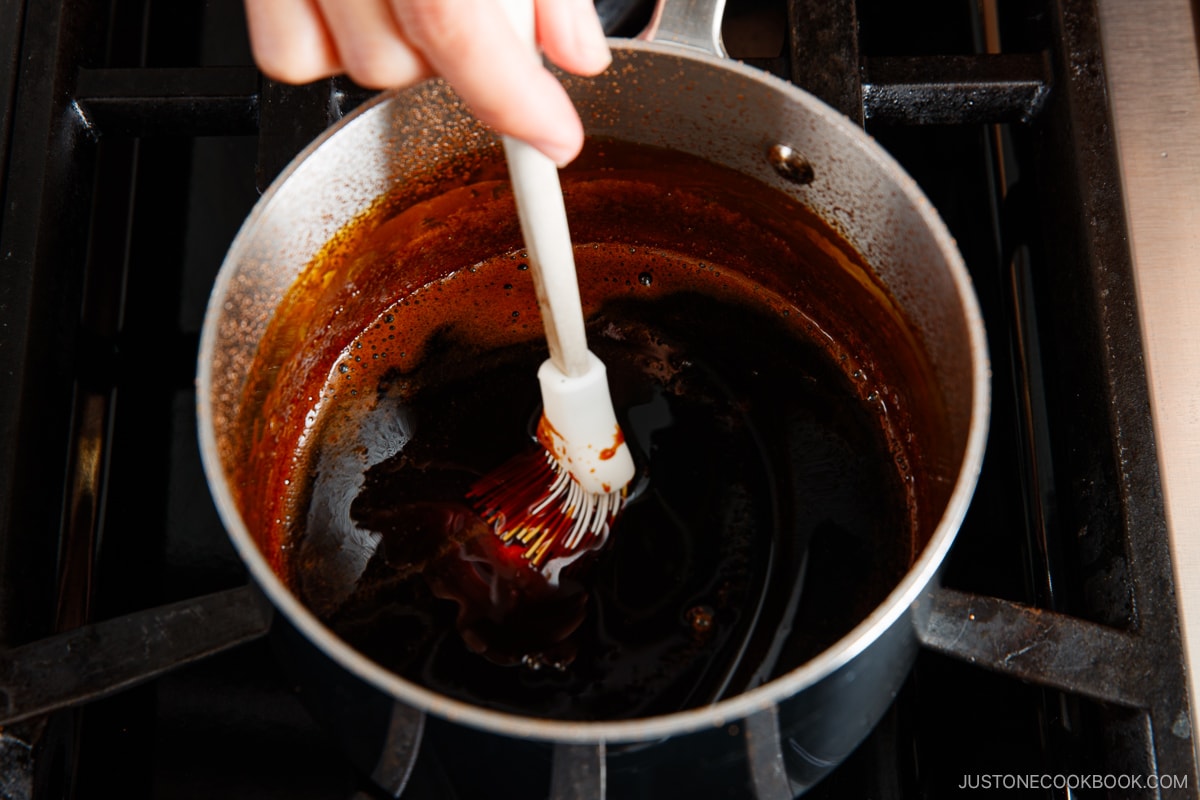 Tsukune Hot Pot 鶏つくね鍋 • Just One Cookbook