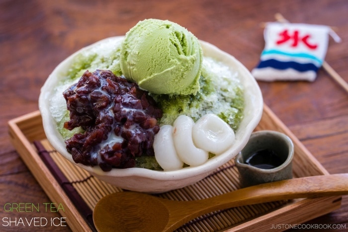 Green Tea Shaved Ice (Ujikintoki) 宇治金時かき氷 | Easy Japanese Recipes at JustOneCookbook.com