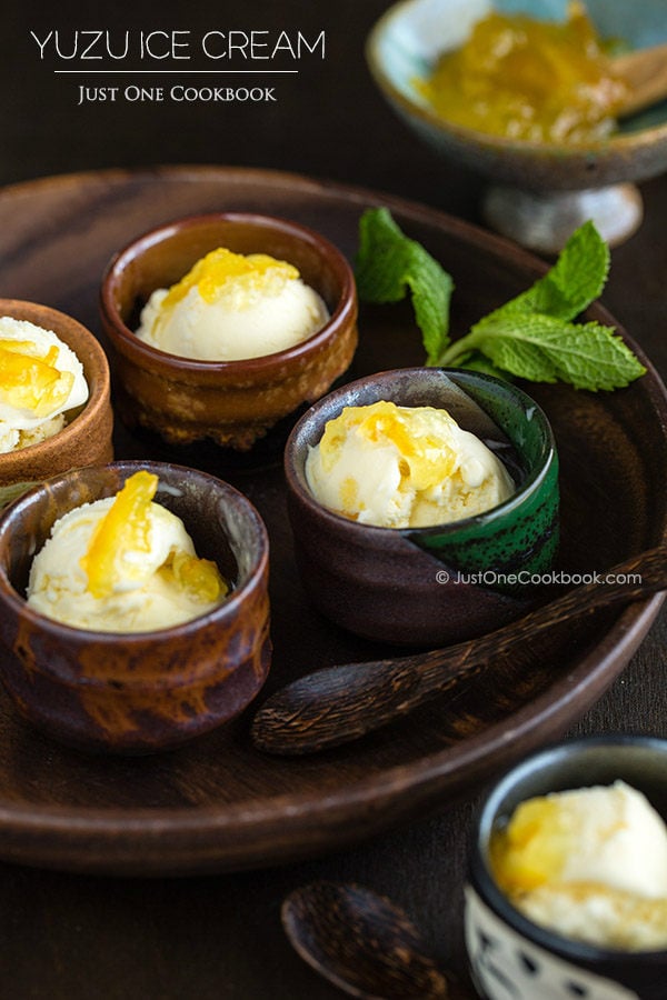 Yuzu Ice Cream in cups.