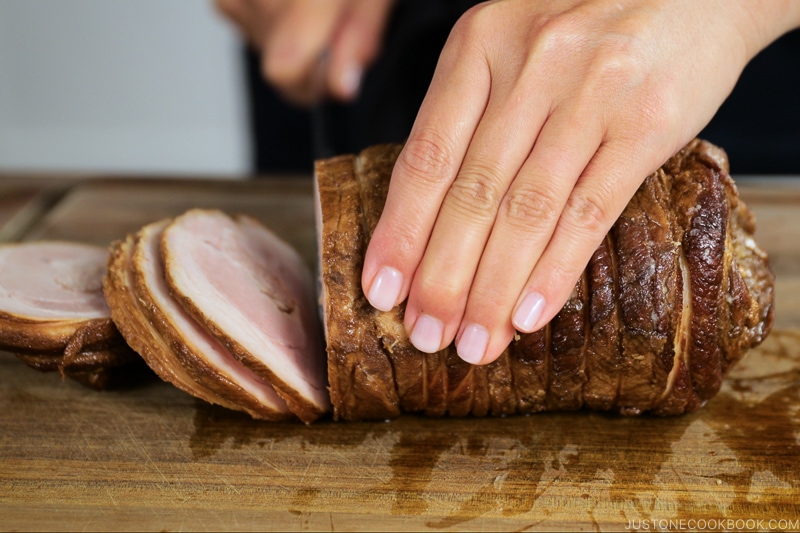 How to Cut Chashu