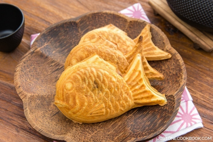 Taiyaki - Japanese fish-shaped cake snack with sweet red bean filling, traditionally sold by street vendors. | Easy Japanese Recipes at JustOneCookbook.com