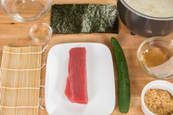 Best Sushi Recipes to Make At Home (How to Guide) • Just One Cookbook