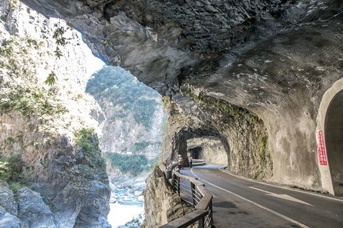 Swallow Grotto Taroko National Park | Just One Cookbook