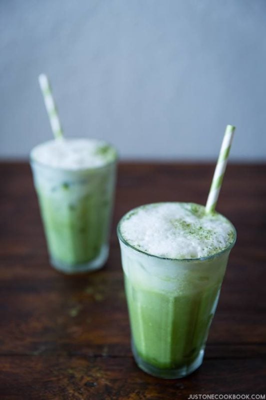 Iced Green Tea Latte アイス抹茶ラテ • Just One Cookbook