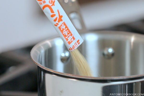 Dashi powder in a pot.