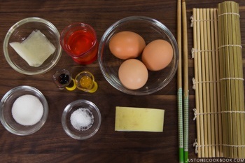 https://www.justonecookbook.com/wp-content/uploads/2016/01/Tamagoyaki-Ingredients.jpg