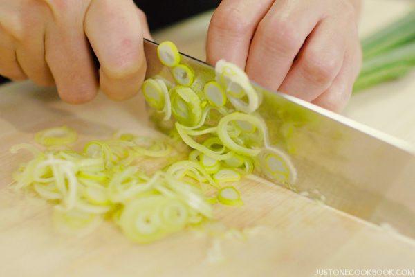 Koguchigiri | Japanese Cutting Technique | Easy Japanese Recipes at JustOneCookbook.com