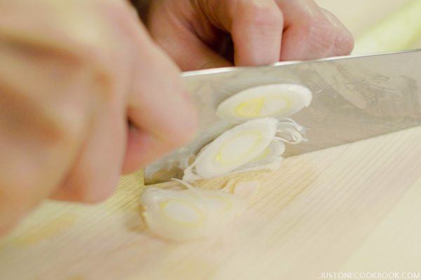 Naname Usugiri | Japanese Cutting Technique | Easy Japanese Recipes at JustOneCookbook.com