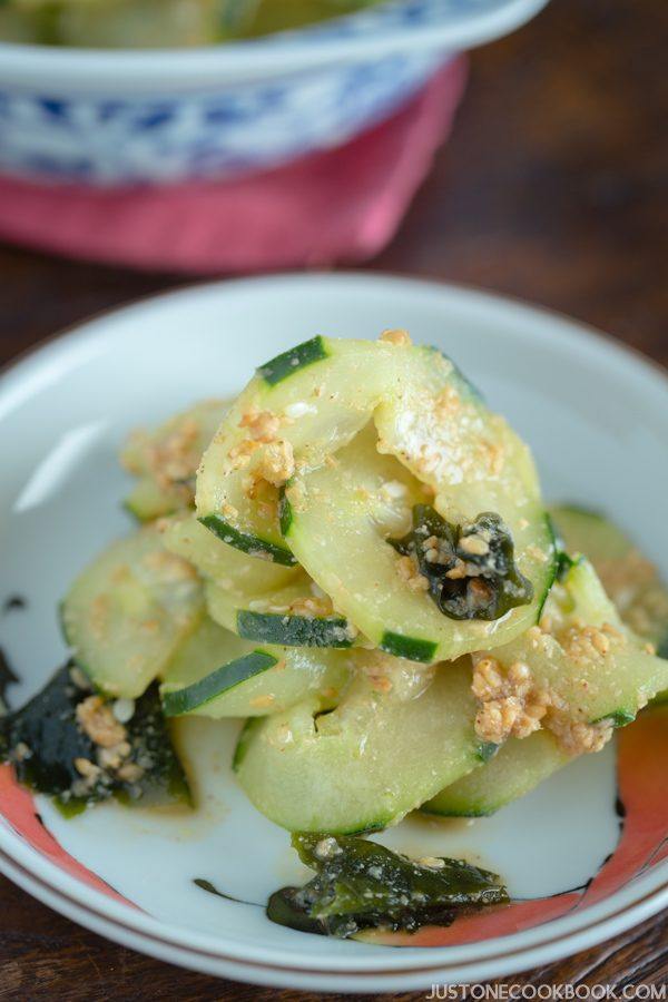 Spiralized Cucumber Salad | Easy Japanese Recipes at JustOneCookbook.com