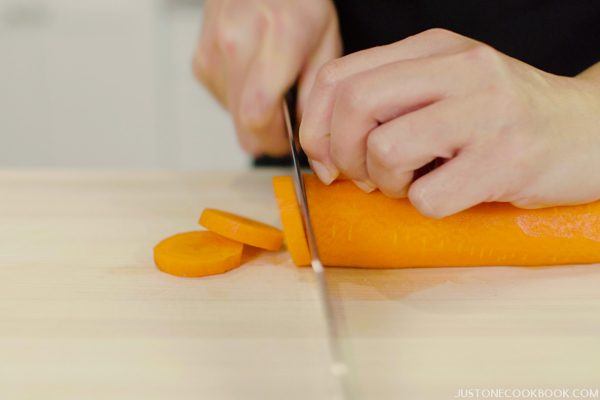 Wagiri | Japanese Cutting Technique | Easy Japanese Recipes at JustOneCookbook.com