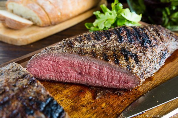 Santa Maria Tri-Tip on a cutting board.