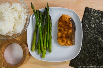 Teriyaki Salmon Onigirazu Ingredients