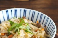 takikomi gohan (japanese mixed rice) 炊き込みご飯