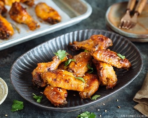 Slow Cooker Sriracha Chili Chicken Wings Just One Cookbook,How To Cut A Papaya Youtube