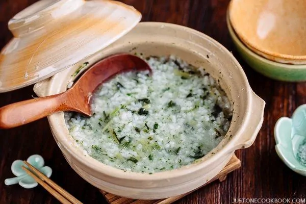 Nanakusa Gayu (Japanese Seven Herb Rice Porridge) 七草粥 | Easy Japanese Recipes at JustOneCookbook.com