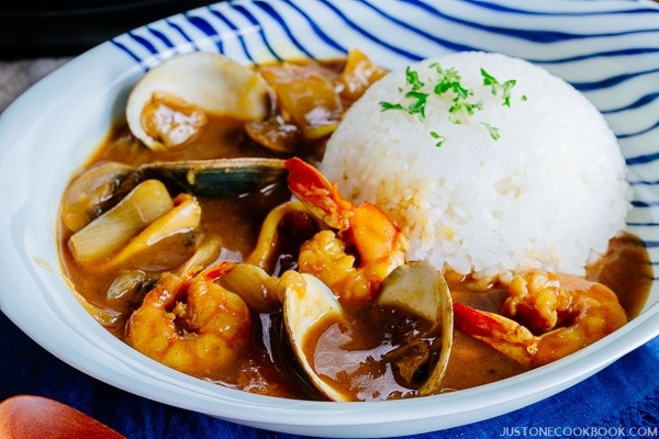 Pressure Cooker Japanese Seafood Curry シーフードカレー | Easy Japanese Recipes at JustOneCookbook.com