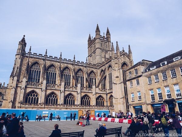 London Travel Guide - Roman Bath