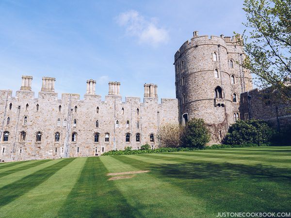 London Travel Guide - Windsor Castle