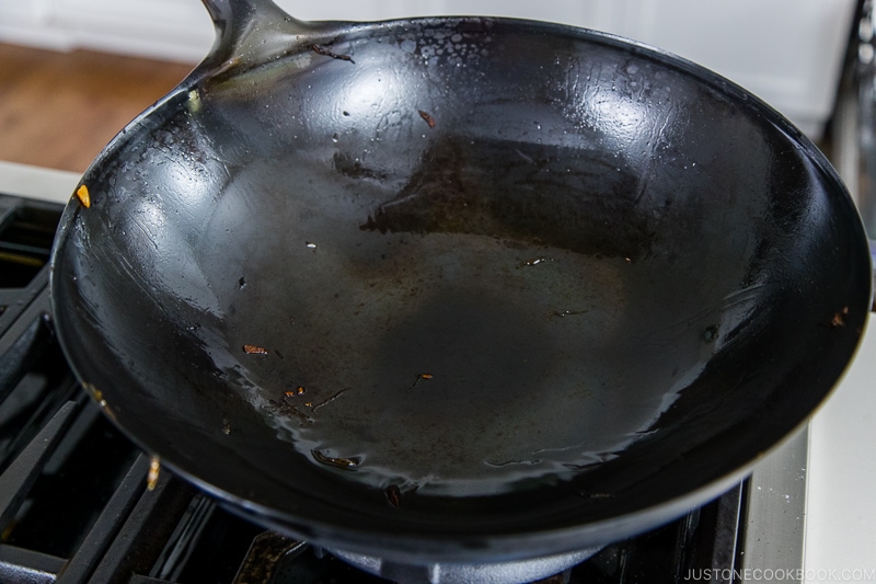 wok with food residue - How to Season a Wok | www.justonecookbook.com