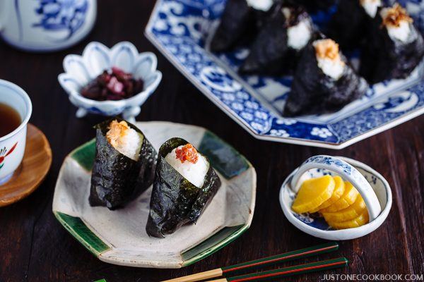 Onigiri (Japanese Rice Balls) おにぎり | Easy Japanese Recipes at JustOneCookbook.com