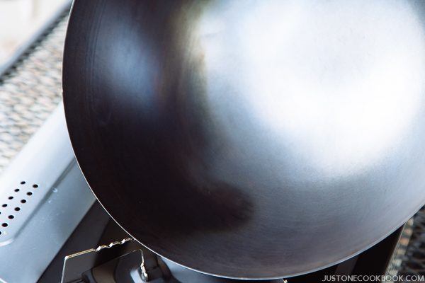 how to season a wok step by step-9