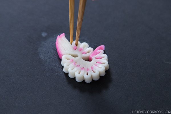 Decorative Kamaboko Cutting - Matsu 5