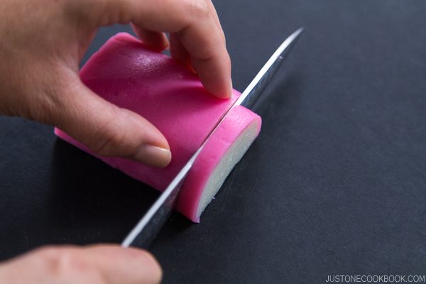 Decorative Kamaboko Cutting Prep 4