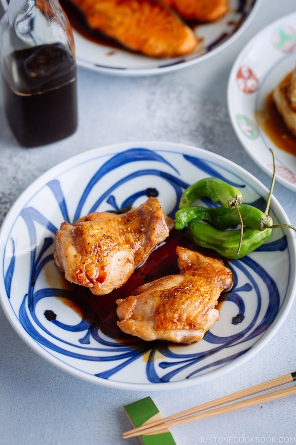 Teriyaki Chicken on a Japanese plate seasoned with homemade Teriyaki Sauce.